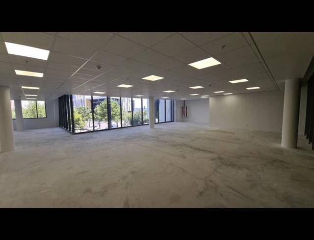 BUSINESS PROPERTY TO RENT IN WATERFALL